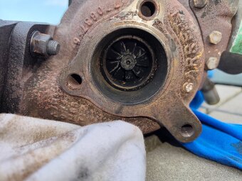 Turbo Opel Astra j 1.7 cdti - 4