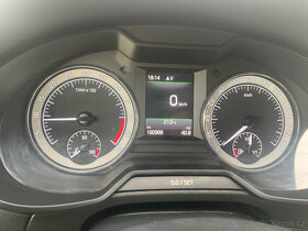 Prodám Škoda Octavia,  2,0 TDI Combi Style Plus LED - 4