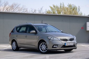 Kia Cee´d SW 1.6 CRDi - 4