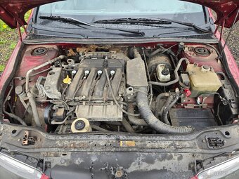 RENAULT Laguna I 1.6 16V K4M 1998 - 4