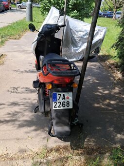 Kymco Agility 50 - 4