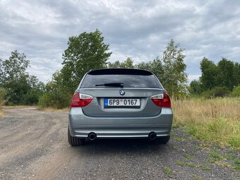 BMW 335xi E91 – 306 koní, 4x4, manuál - 4