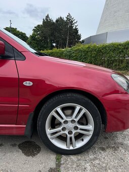 Mitsubishi Lancer Wagon (Combi) 1.6 2005 - 4