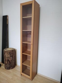 KNIHOVNA OBÝVÁK IKEA 6 POLIC - PC. 7.490,- - 4