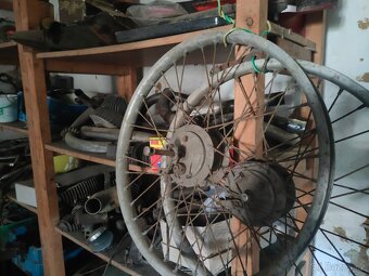 Jawa 555, 175, 250 - 4