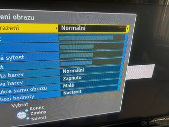 Prodám TV Panasonic TH-37PX80EA - 4