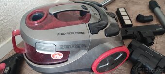 Vysavač Vitek 1800 W - 4