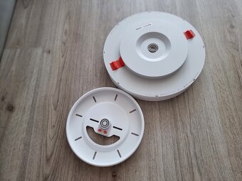LED stropní světlo vč dálkového ovladače IP60 - 4