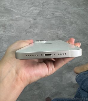 iPhone 13 - 128GB - 4