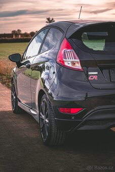 Ford Fiesta ST‑Line Black Edition 1.0 EcoBoost 103 kW (2016) - 4