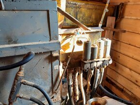 Briketovací lis - 4