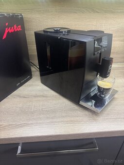 Automatický kávovar JURA ena 4 s krabicí - 4