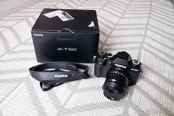 Fujifilm X-T50 černý (tělo) - 4