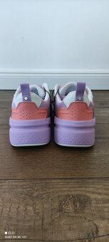 Nová sportovní obuv - Medicine - 4