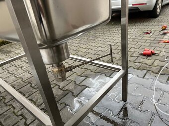 Gastro myčka Zanussi s příslušenstvím - 4