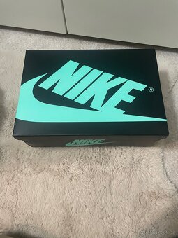 Jordan 1 high OG Green Glow - 4