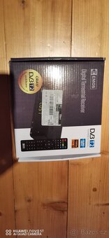 Prodám televizi Sharp + set top box dvb t2 Emos - 4
