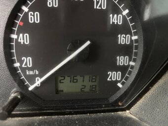 Škoda Fabia 1.4 16v díly AUA - 4
