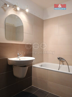 Pronájem bytu 1+kk, 35 m², Opava, ul. Hálkova - 4
