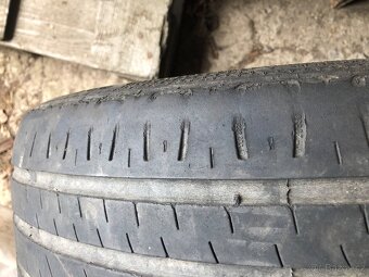 Letni pneu 235/45r17 - 4