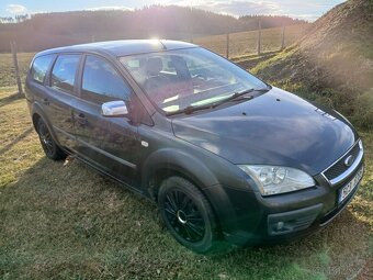 Ford Focus 1.6 benzín - 4