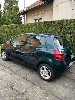 ZACHOVALÁ TOYOTA YARIS 1.3, 2006 - 4