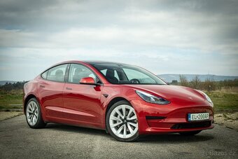 TESLA Model 3 Standard 208kW 2022 - 4