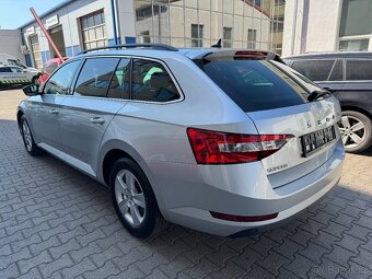 Škoda Superb 3 2.0 TDI 110kW Man. Full LED Tempomat Navigace - 4