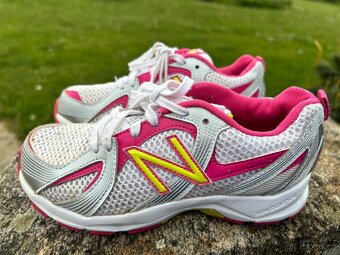 New balance - 4