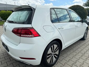 Volkswagen E-Golf 2020 elektro,LED,100kw,dojezd 220km,2xpneu - 4