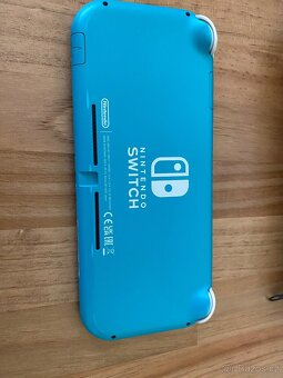 Nintendo Switch Lite - herní konzole - 4