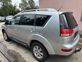 Citroen C-crosser 2.2D 115KW rok 2008 4x4 - 4