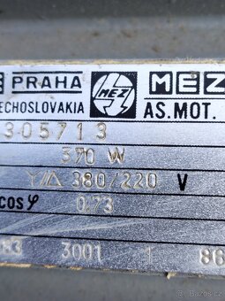 Elektromotor 370 w 910 ot - 4