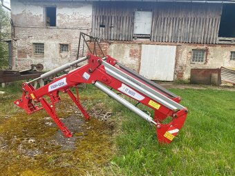 Zetor 16145 s čelním nakladačem - 4