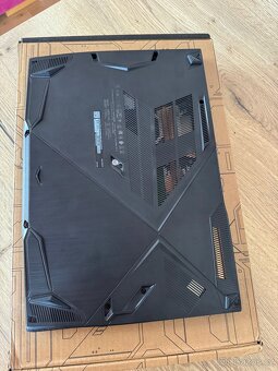 MSI GF63 Thin 12VF Herni notebook - 4