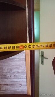 Kuchyňská linka se spotřebiči. - 4