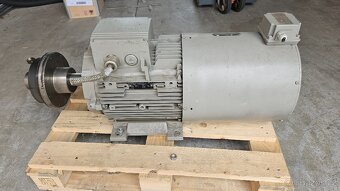 Elektromotor 11 kw - 4