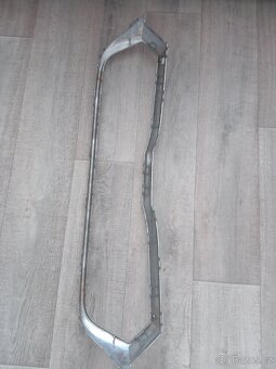 Škoda Octavia 4 Rám přední masky - 4