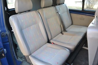 VW Transporter T5 LONG 2.5 TDi, Klima, 6 míst, ČR,2křídlé dv - 4