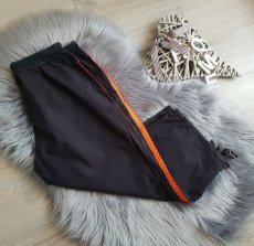 Prodám černé 3/4 kalhoty - 4