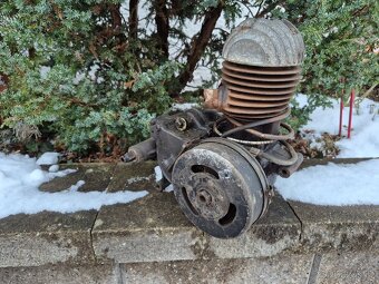 Motor jawa 100 robot - 4