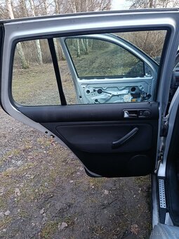 dveře Volkswagen Golf 4 díly - 4