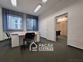 Pronájem kanceláře v administrativní budově v centru Olomouc - 4