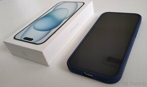 iPhone 15 256GB modrá + kryt Alza + tvrzené sklo - 4
