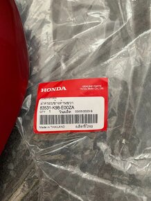 Podsedlový plast pravý Honda CB 125R 83531-K98-E00ZA - 4