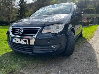 Volkswagen Touran 1.9 tdi, rv 2007, bez koroze - 4