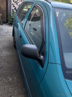skoda Fabie 1 , zelená barva , náhradní dily - 4