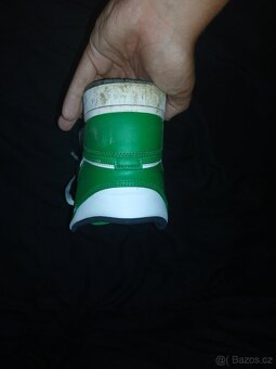 Jordan 1 mid - 4