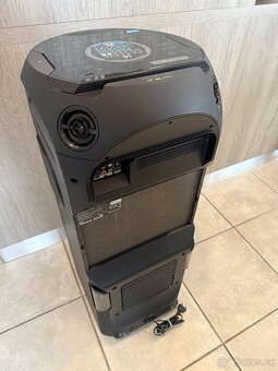 Výkonný audiosystém Sony MHC-V722D - 4