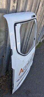 Leve zadni dvere ford transit custom - 4